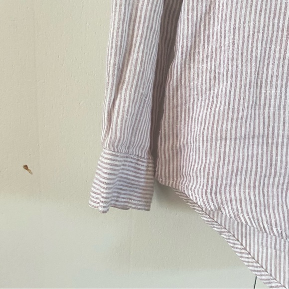 Stripped Quarter Button Up Blouse - Picture 6 of 9